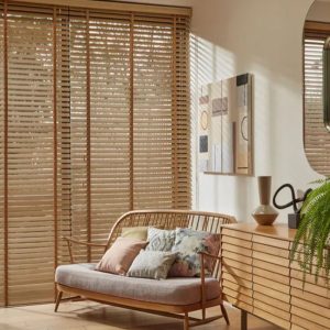Wooden-Venetian-Blind-1-300x300